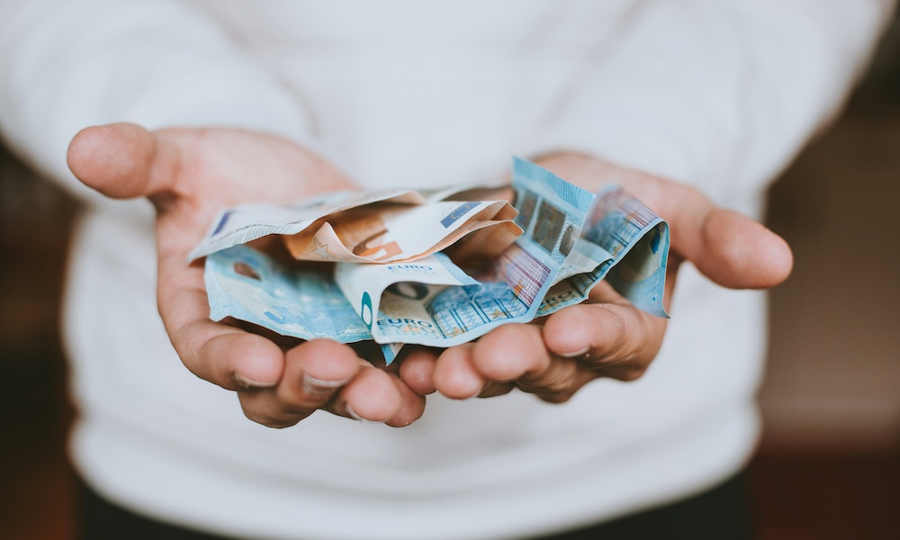 Erhalte 25% Provision